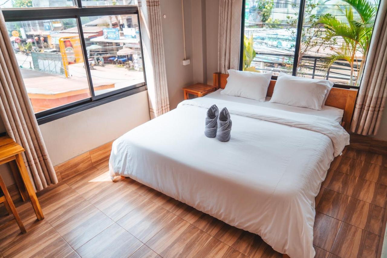Vang Vieng Sunset Guesthouse & Restaurant Extérieur photo