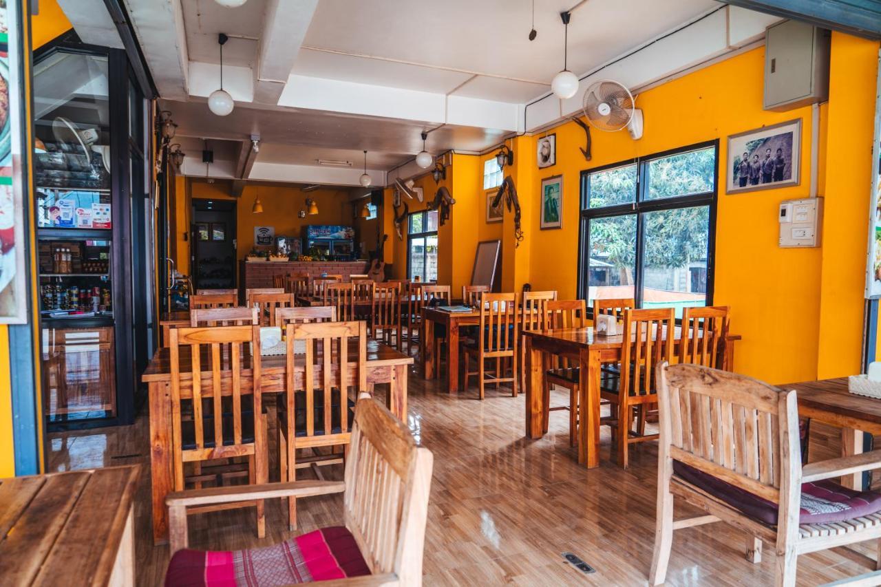 Vang Vieng Sunset Guesthouse & Restaurant Extérieur photo
